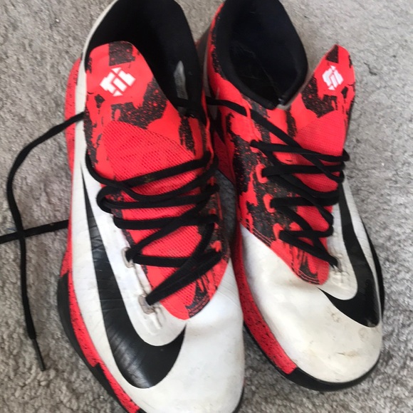 Custom KD shoes - Picture 4 of 4